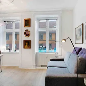  Apartamento The Heart Of Copenhagen-queen's Neighbor